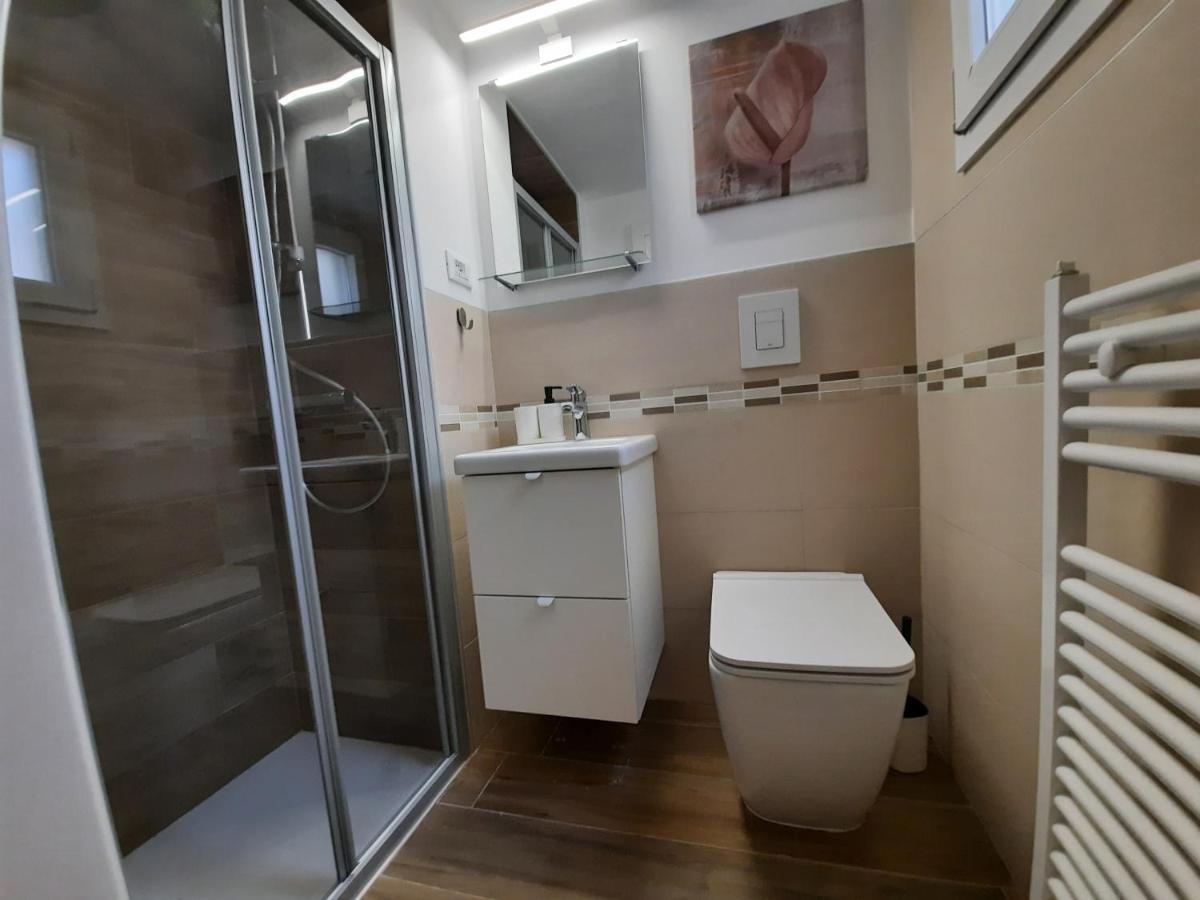Zia Nenne Holiday Rooms 모노폴리 외부 사진